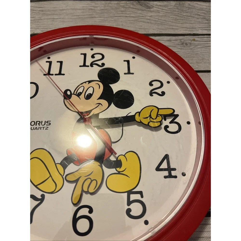 9815/519 Lorus Quartz Mickey Mouse Wall Clock Tested & Works